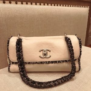 Chanel lamb skin tweed bag